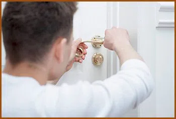 Interstate Locksmith Shop Berea, OH 440-226-5067 - 14-install-new-lock
